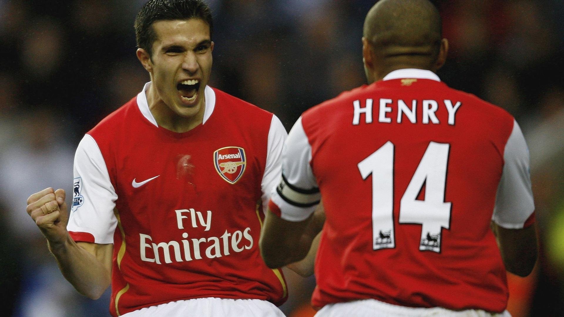 霍特·巴雷特:全黑队背后进攻的灵魂人物,出色视野引领进攻,霍比特 巴德