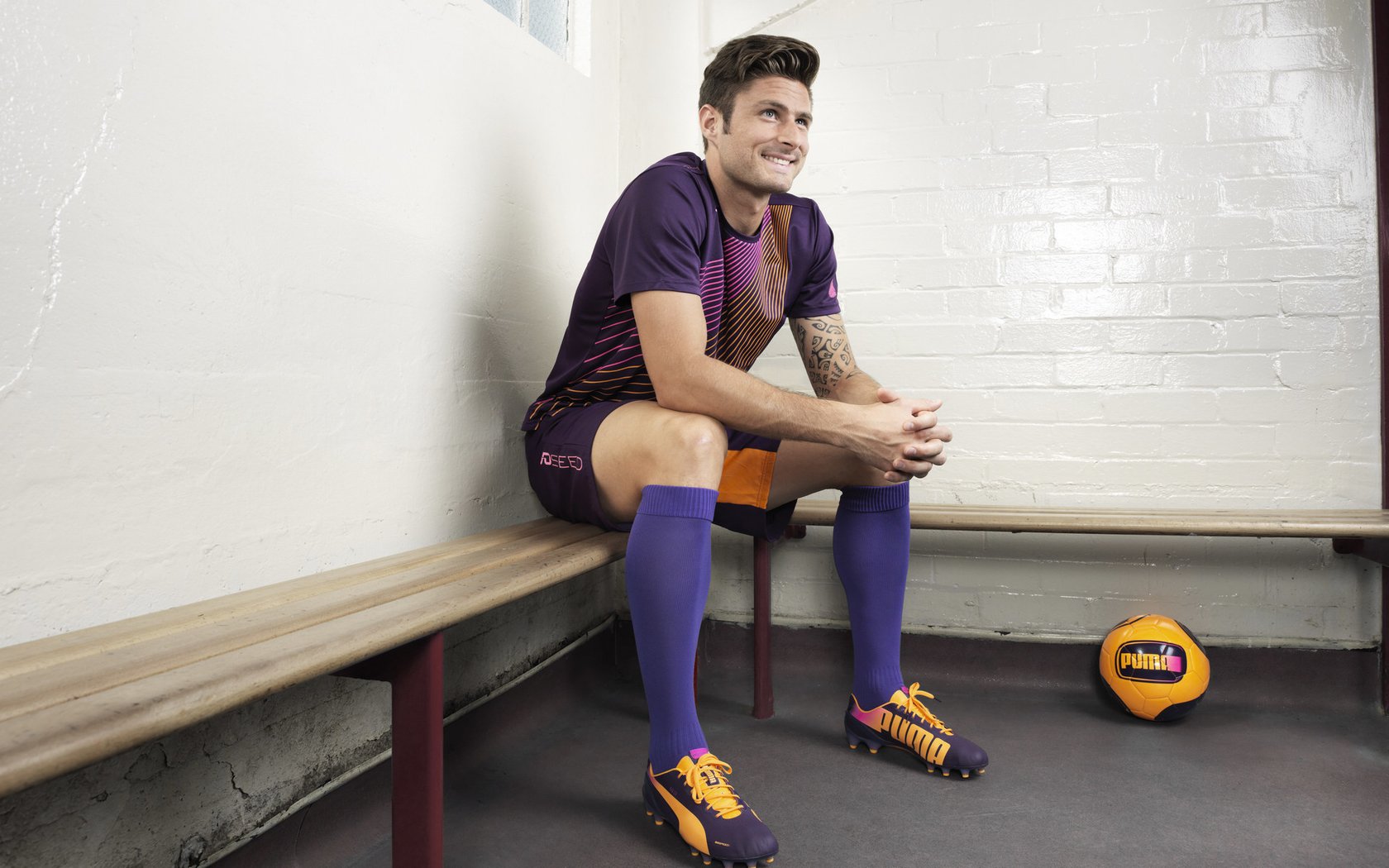 ac米兰官网-吕迪格左腿伤势缺战三月，马夏尔加盟蒙特雷消息确认，吕迪格 皇马